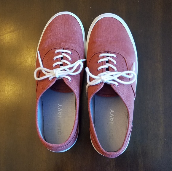 OLD NAVY mens shoes - Picture 3 of 5